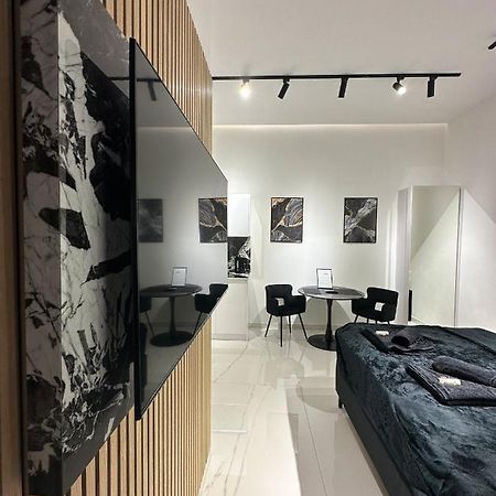 V21 Luxury Apartments Будапеща Екстериор снимка