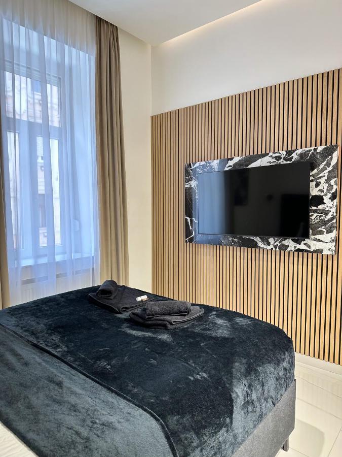 V21 Luxury Apartments Будапеща Екстериор снимка
