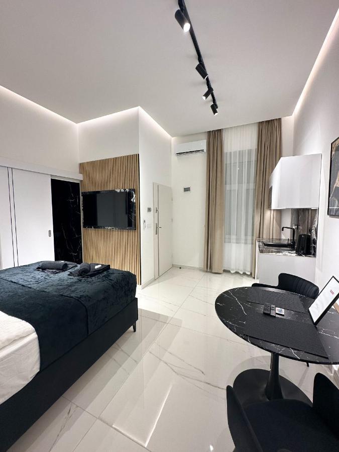 V21 Luxury Apartments Будапеща Екстериор снимка